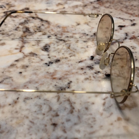 Gold light readers paper clip accent round - Picture 3 of 7